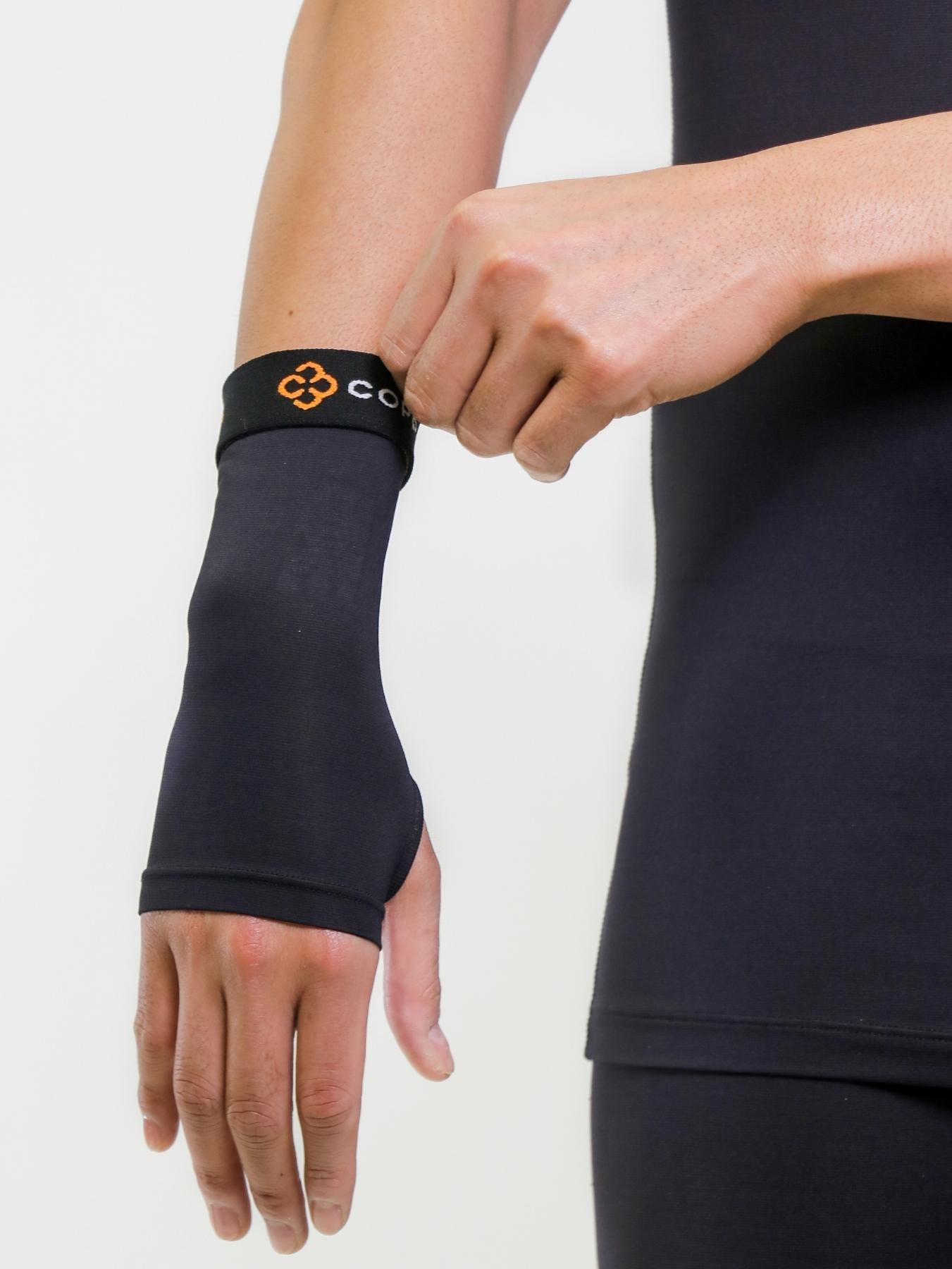 Tommie Copper Compression Wrist Sleeve Joint Pain Relief L/XL Black